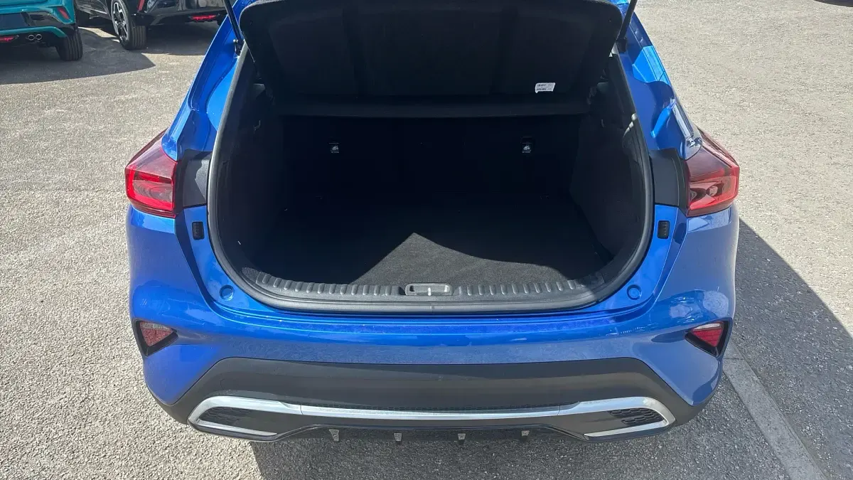 Used Kia XCeed 158 HP (116 kW) 2023 Blue SUV