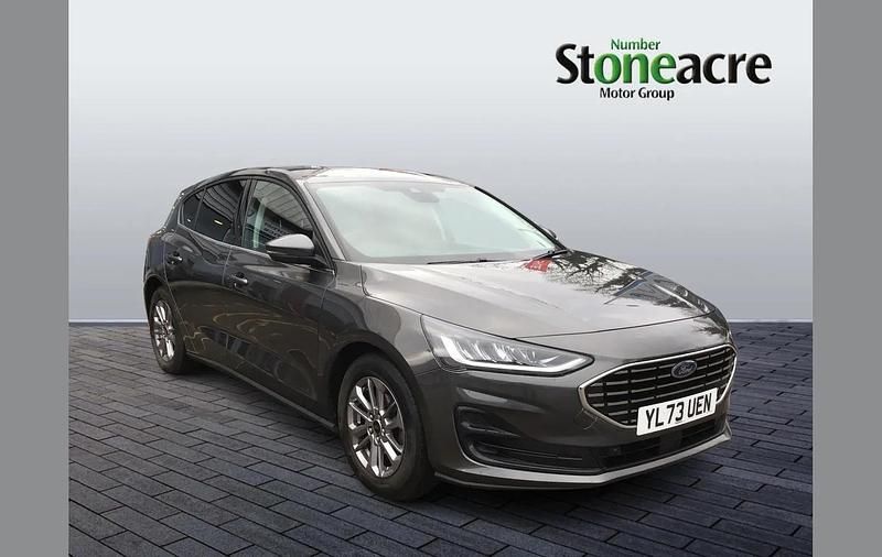 Used Ford Focus Titanium 123 HP (90 kW) 2024 Grey Hatchback