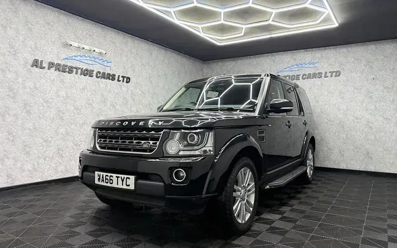 Used Land Rover Discovery Graphite 256 HP (188 kW) 2016 SUV