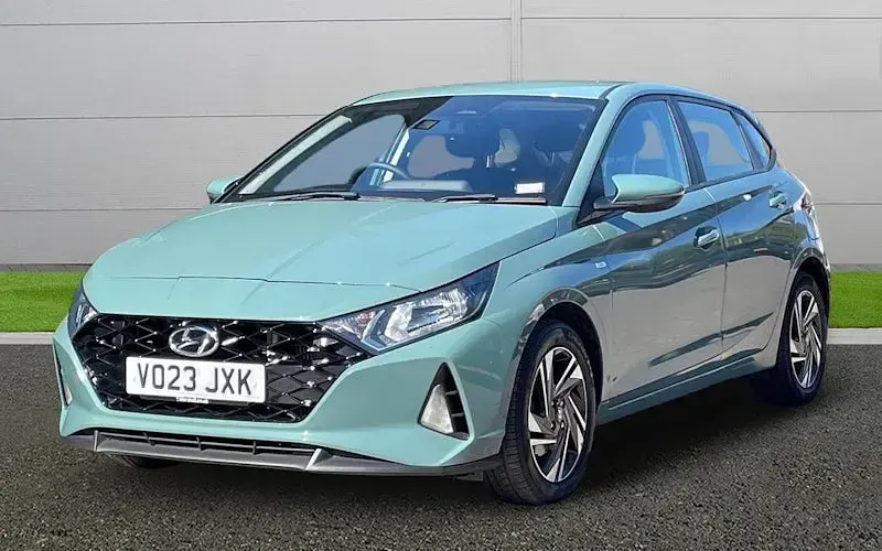 Używany Hyundai i20 SE 101 KM (74 kW) 2023 Zielony Hatchback