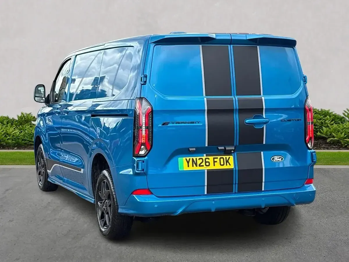 New Ford E-Transit Sport 160 kW (218 HP) 2026 Blue Van