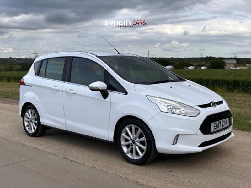 White Used 2017 Ford B-MAX Titanium MPV | £6,795 (Fair price) - Image 1/4