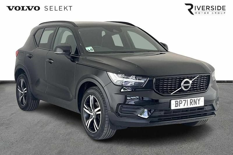 Black stone Used 2022 Volvo XC40 R-Design SUV | £22,490 (Fair price) - Image 1/4