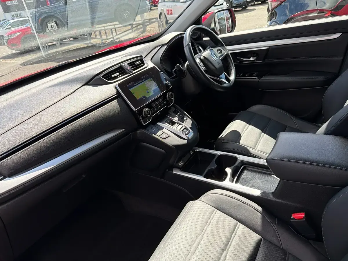 Used Honda CR-V Hybrid 184 HP (135 kW) 2023 Red SUV