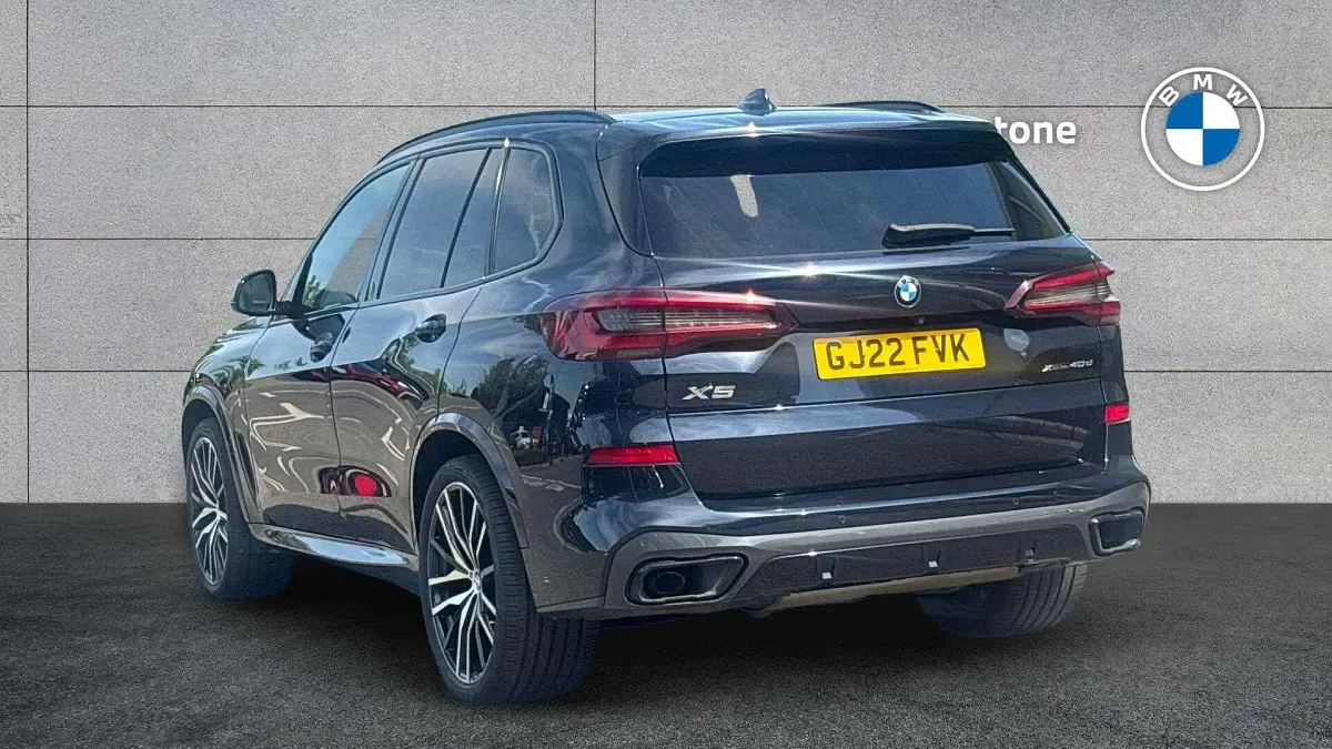 Used BMW X5 M Sport 335 HP (246 kW) 2022 Black SUV