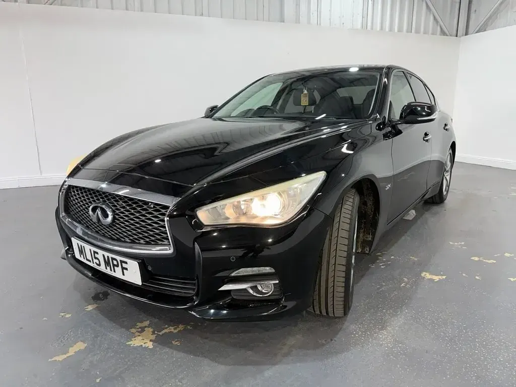 Used Infiniti Q50 Premium 170 HP (125 kW) 2015 Black Sedan