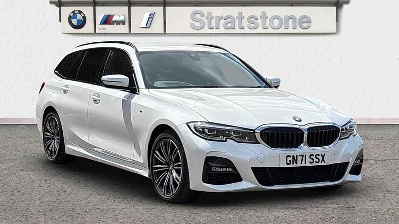 White Used 2021 BMW 320 M Sport Estate | £27,990 (A bit pricey) - Image 1/3