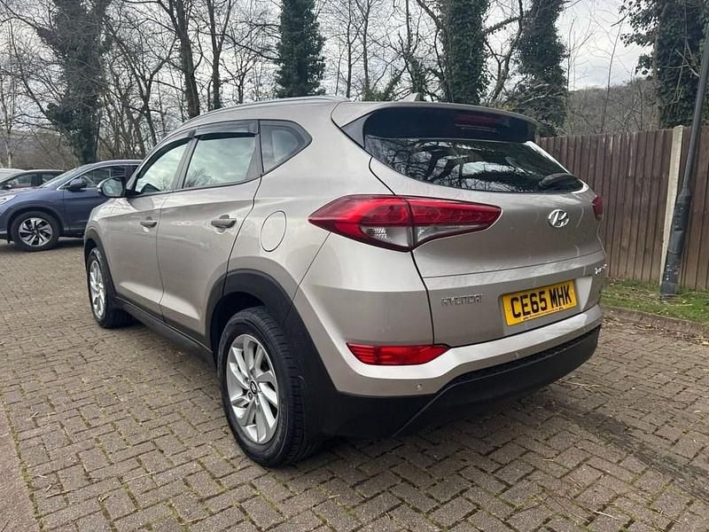 Used Hyundai Tucson SE 116 HP (85 kW) 2015 Beige SUV