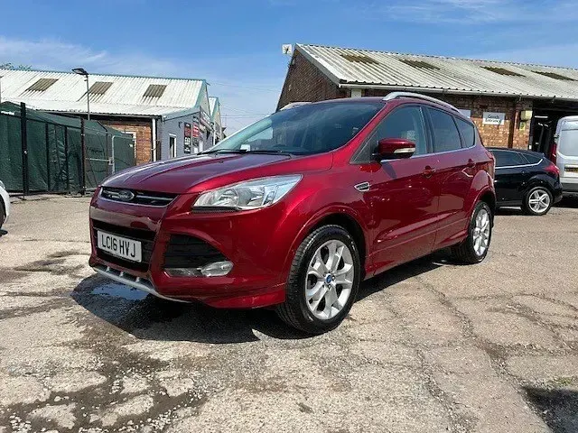 Usado Ford Kuga Sport 2016 Vermelho SUV