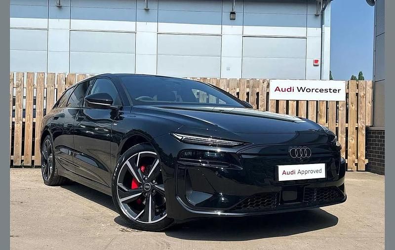 Black Used 2025 Audi e-tron Performance SUV | £69,990 - Image 1/4