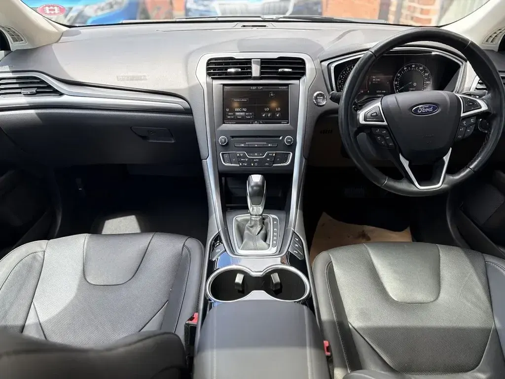 Used Ford Mondeo Titanium 240 HP (176 kW) 2015 Grey Estate