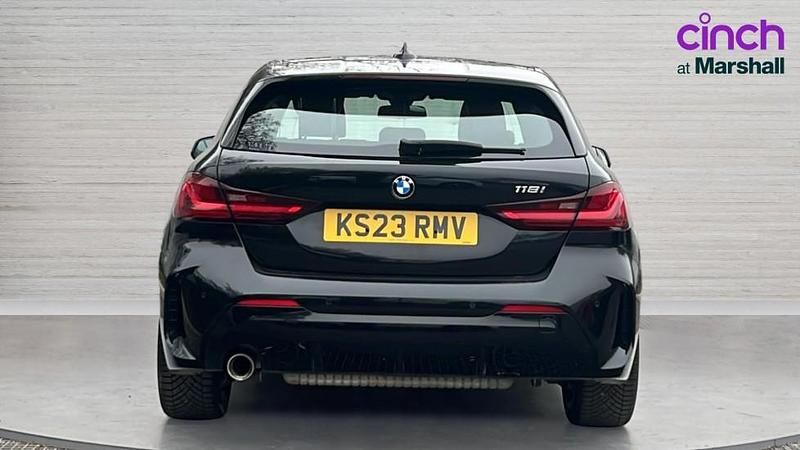 Used BMW 118 M Sport 136 HP (100 kW) 2023 Black Hatchback