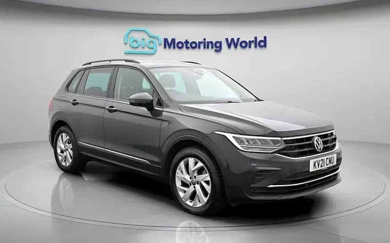 Begagnad VW Tiguan Life 150 HK (110 kW) 2023 SUV