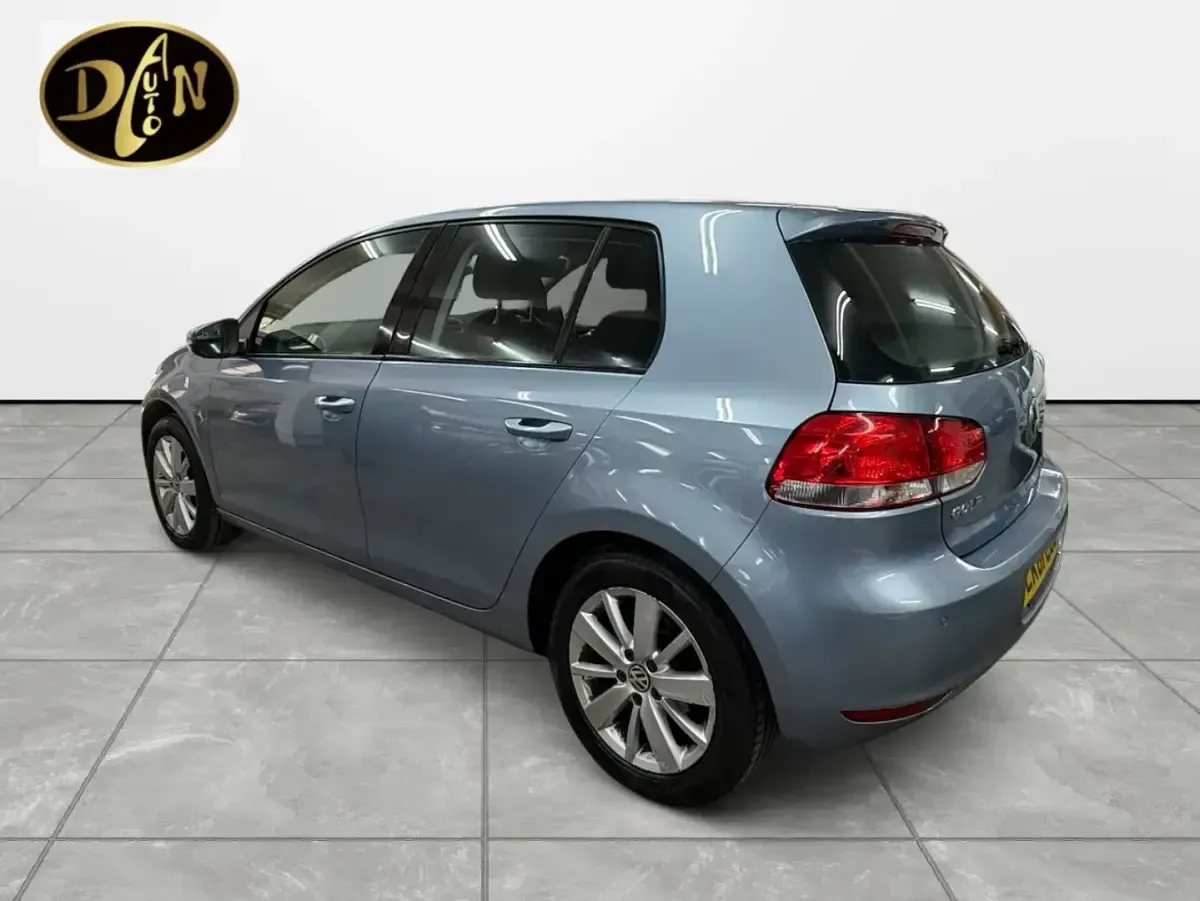 Used VW Golf VI Match 105 HP (77 kW) 2011 Blue Hatchback