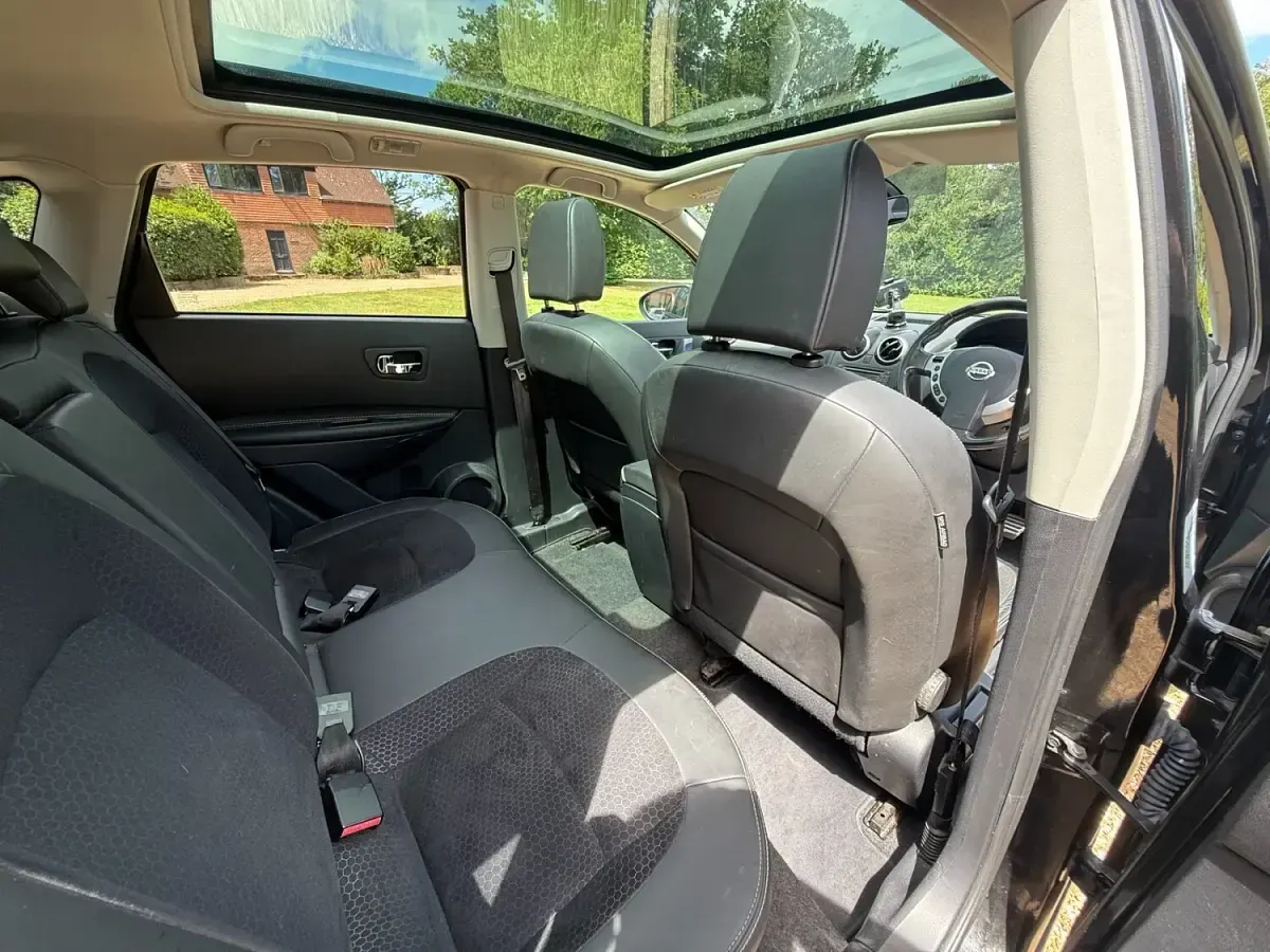 Used Nissan Qashqai 360º 2013 Black SUV