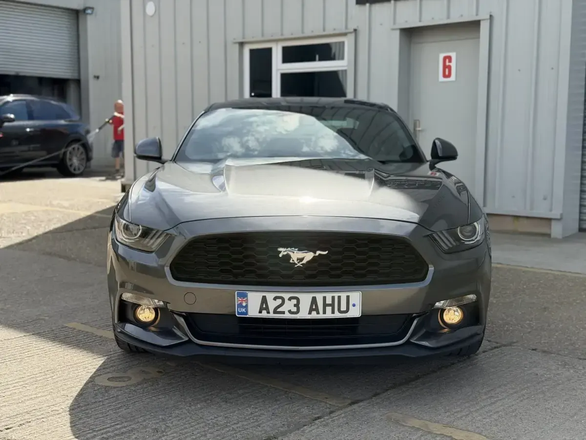 Second-hand Ford Mustang 317 CP (233 kW) 2016 Gri Coupe