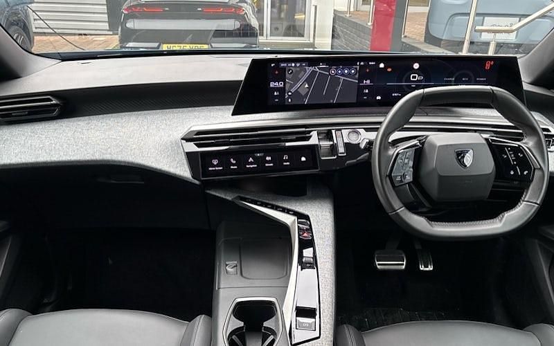 Used Peugeot 3008 Allure 136 HP (100 kW) 2024 Blue SUV