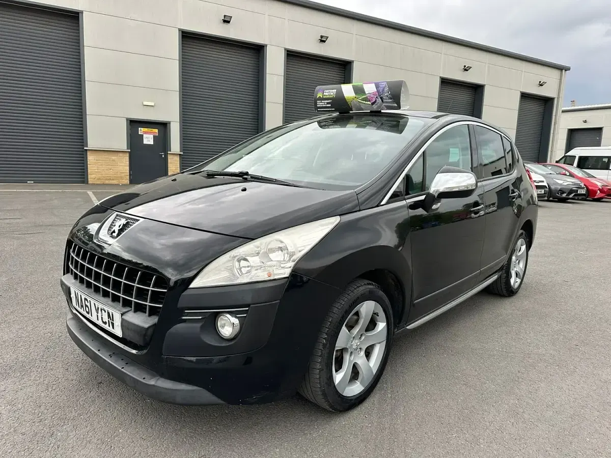 Used Peugeot 3008 112 HP (82 kW) 2011 Black Estate