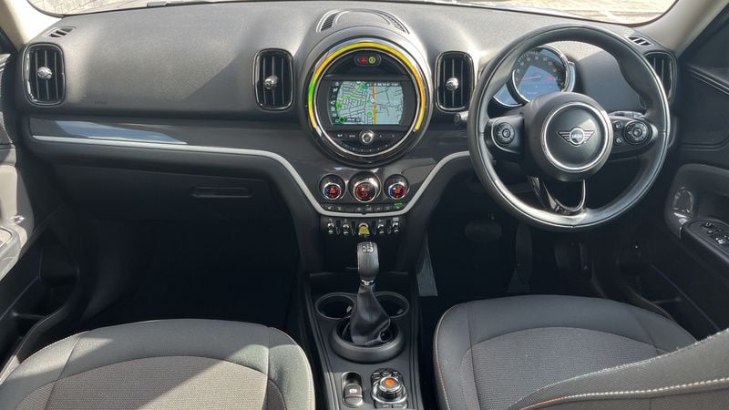 Image 4/4