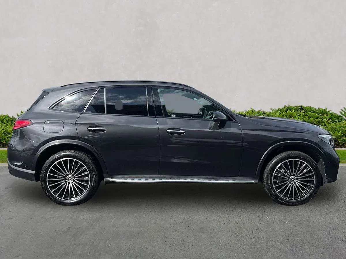 Used Mercedes GLC300e AMG line 2025 Grey SUV