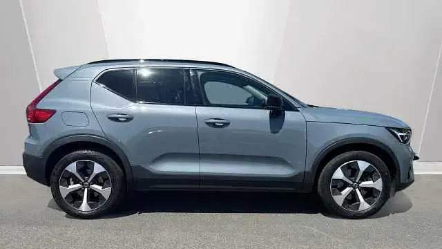 Used Volvo XC40 Ultimate 194 HP (142 kW) 2023 Grey SUV