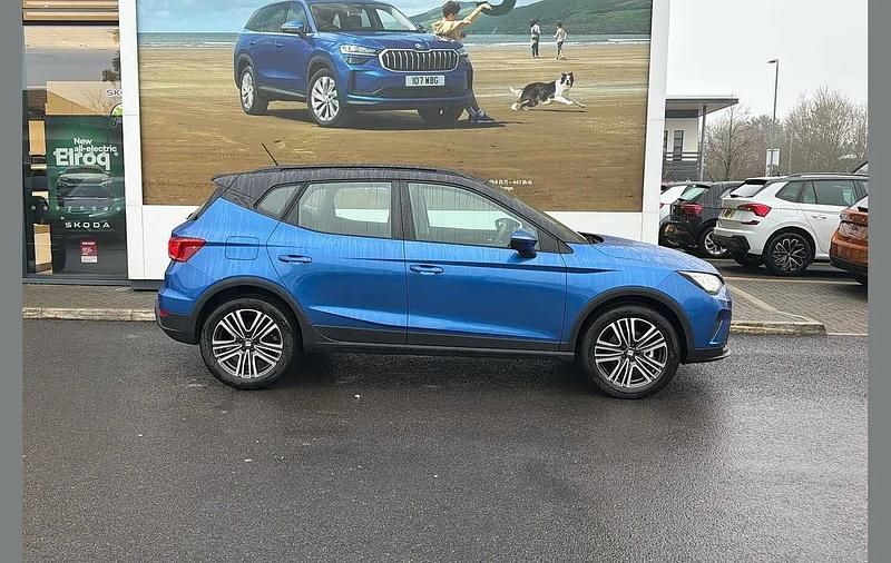 New Seat Arona SE Technology 94 HP (69 kW) 2025 Blue SUV