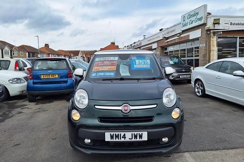 Green Used 2014 Fiat 500L Lounge MPV | £4,995 - Image 1/1