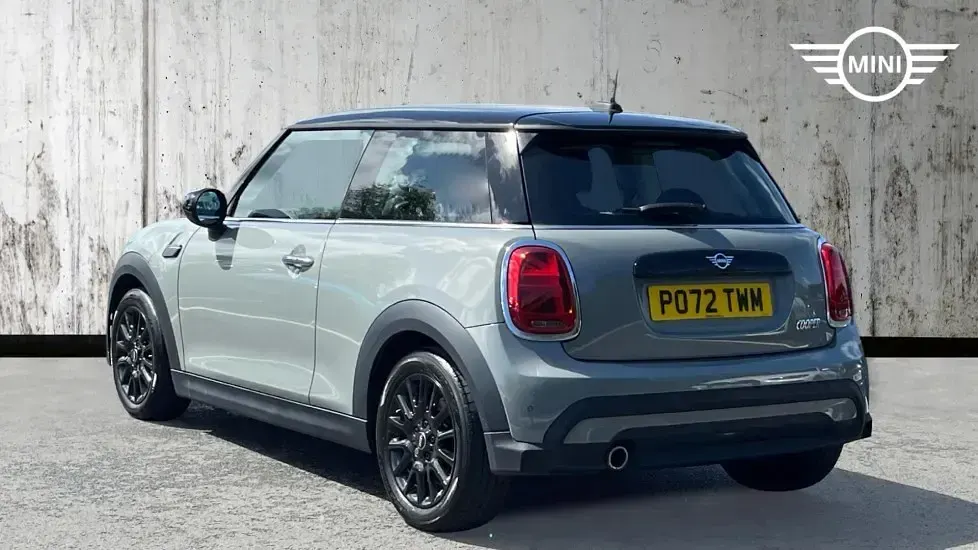 Used Mini Cooper Classic 134 HP (98 kW) 2022 Grey Hatchback