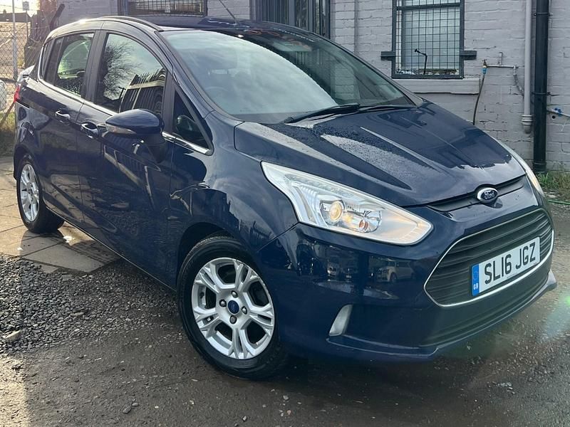 Used Ford B-MAX Zetec 125 HP (91 kW) 2016 Blue MPV