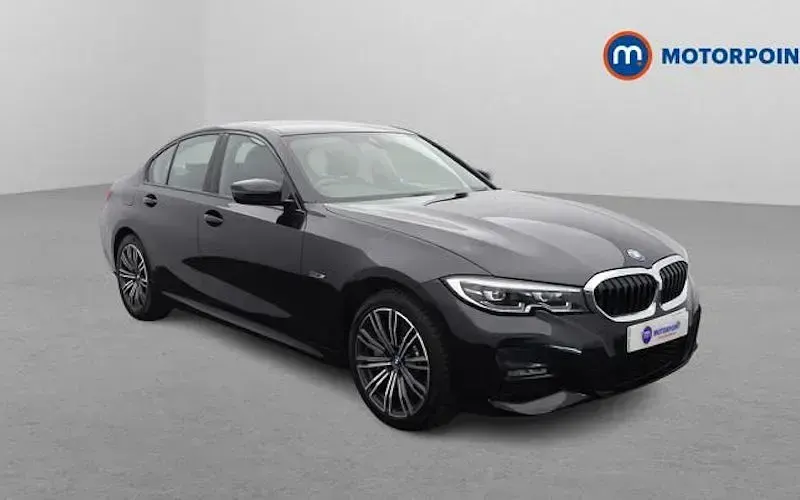 Usado BMW 330e M Sport 292 HP (214 kW) 2022 Sedan