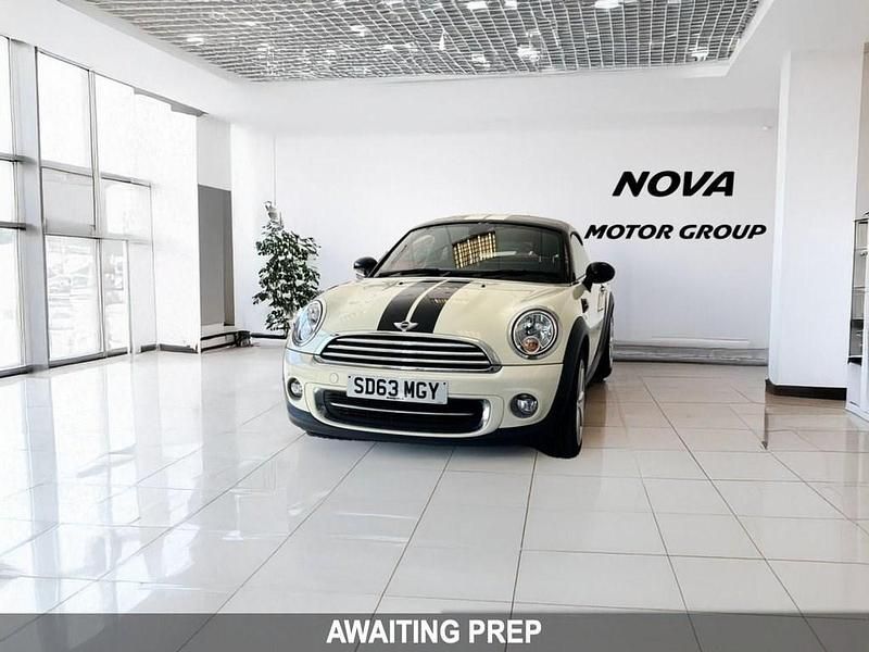 White Used 2013 Mini Cooper Coupé Coupe | £5,949 (Fair price) - Image 1/4
