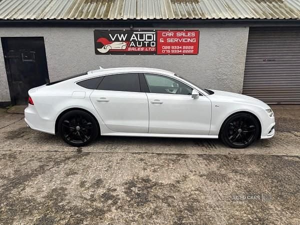Used Audi A7 S-Line 2016 White Hatchback