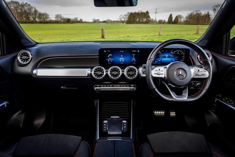 Used Mercedes GLB220 AMG line 2023 Black SUV