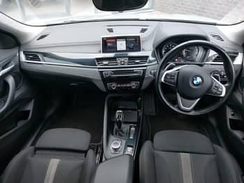 Image 3/4