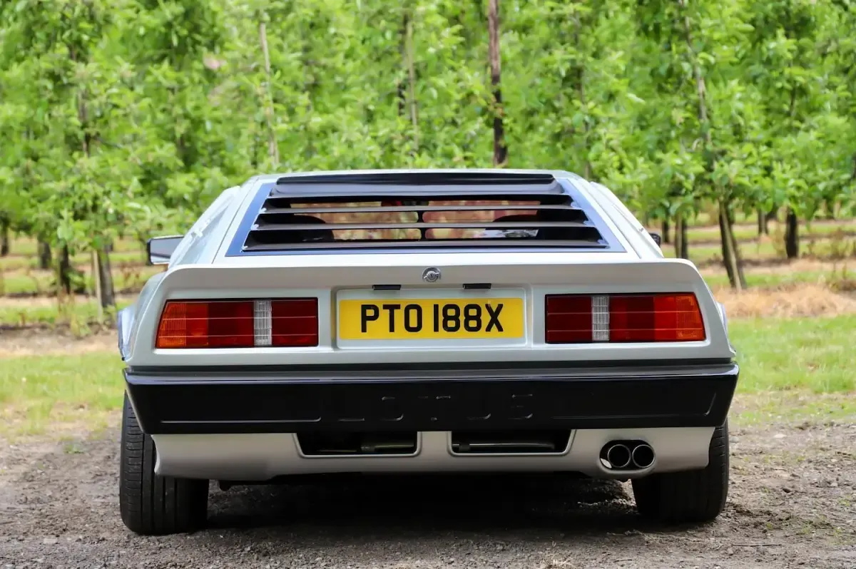 Used Lotus Esprit 1981 Silver Coupe