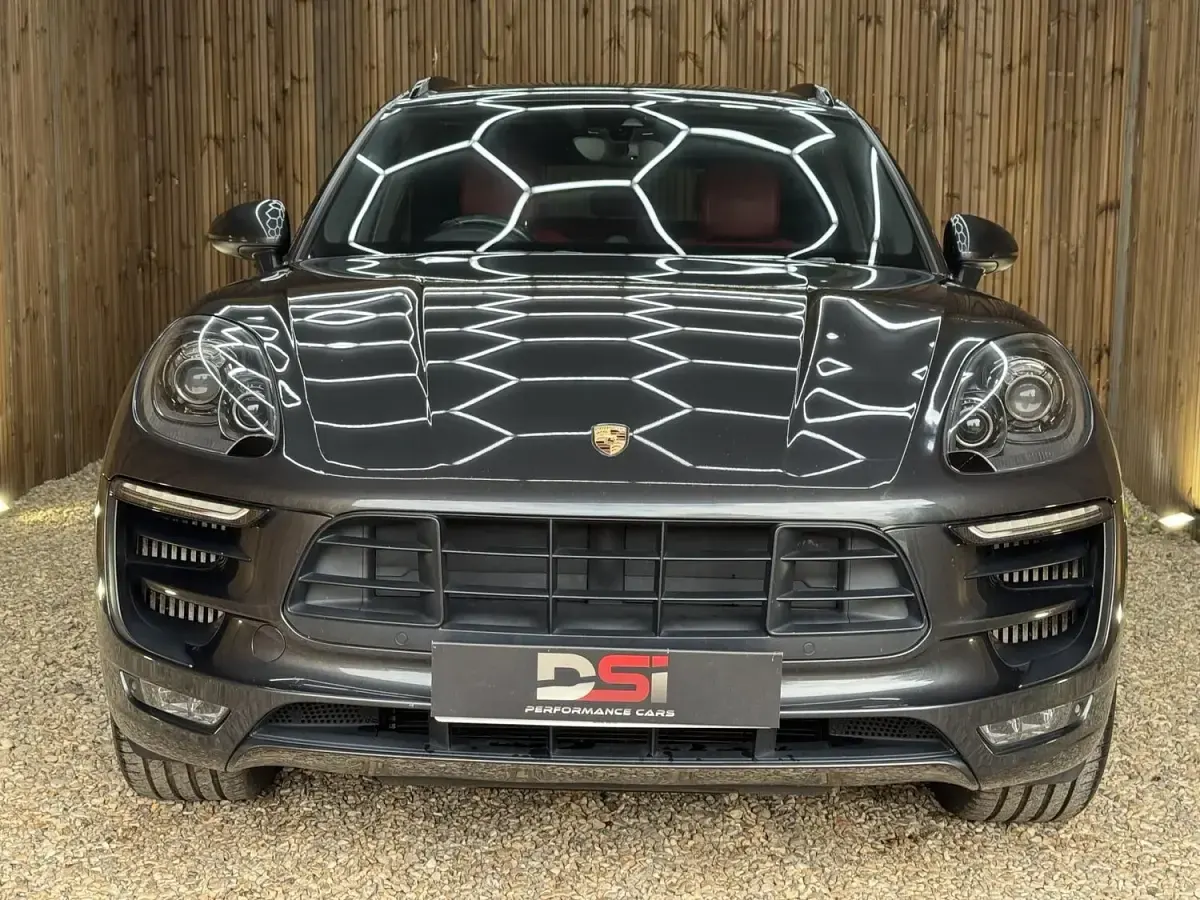 Used Porsche Macan 360 HP (264 kW) 2017 Grey SUV