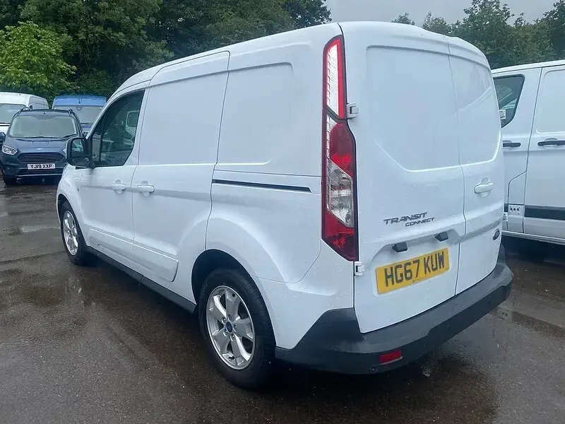 Used Ford Transit Limited 118 HP (86 kW) 2017 White Van