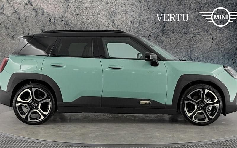 New Mini Aceman Exclusive 135 kW (184 HP) 2026 SUV