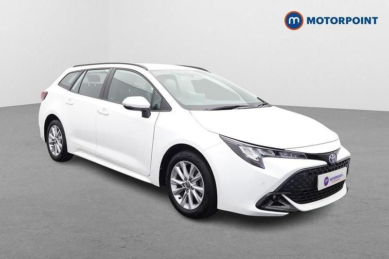 White Used 2024 Toyota Corolla Estate | £23,299 (Fair price) - Image 1/4