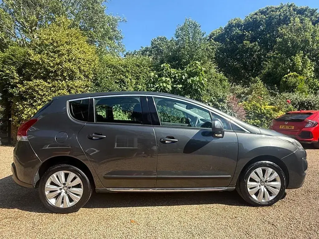 Used Peugeot 3008 Active 2016 Grey SUV