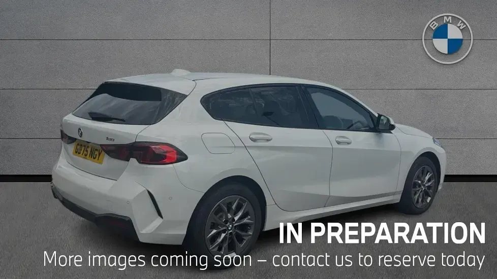 Used BMW 120 Sport Line 168 HP (123 kW) 2026 White Hatchback