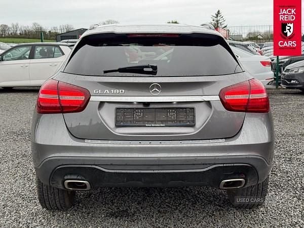 Used Mercedes GLA180 Urban 122 HP (89 kW) 2018 Grey SUV
