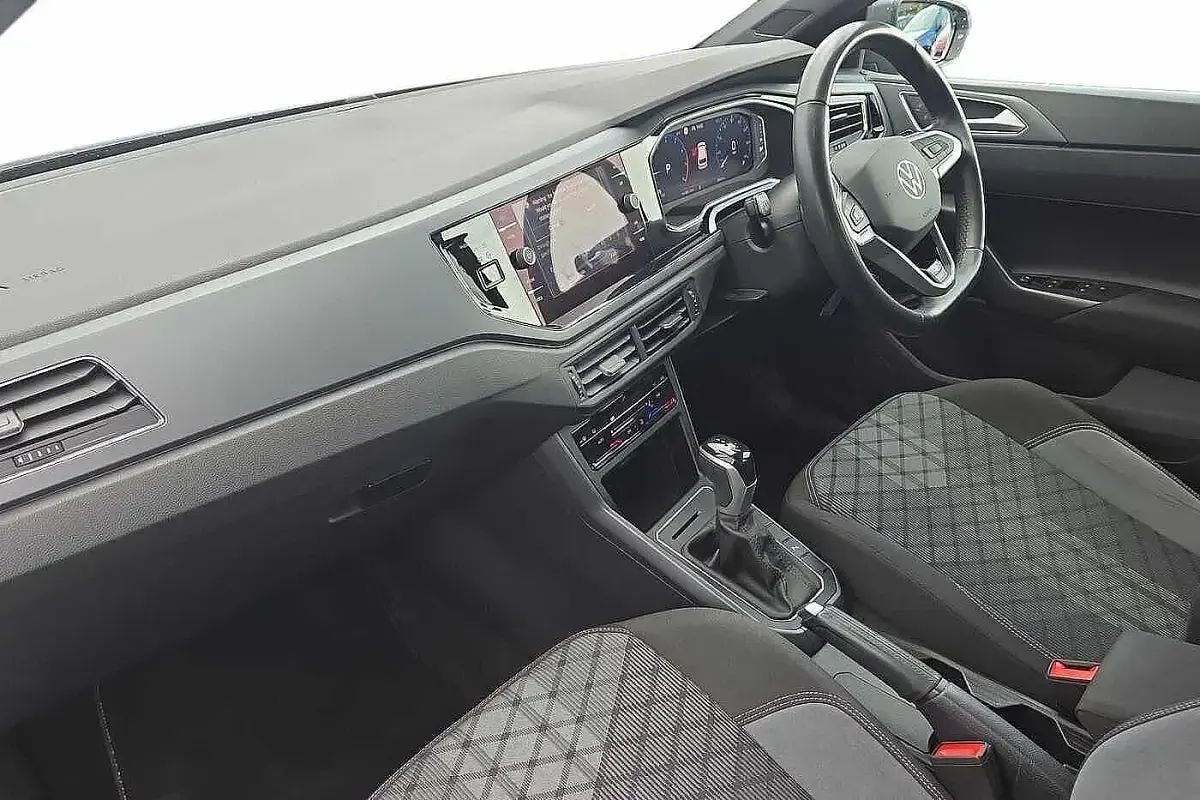 Used VW Polo R-line 95 HP (69 kW) 2023 Grey Hatchback