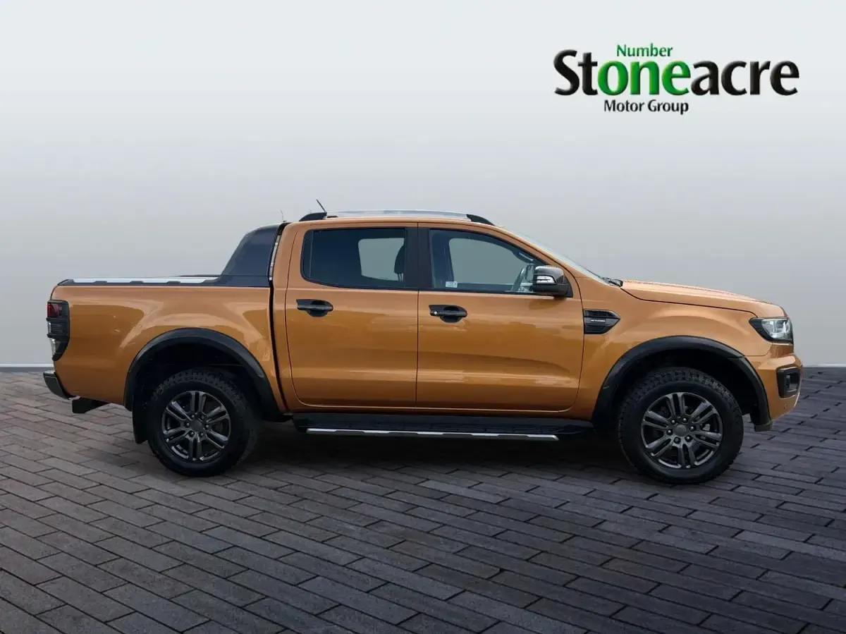 Gebraucht Ford Ranger Wildtrack 213 PS (156 kW) 2023 Orange Pickup
