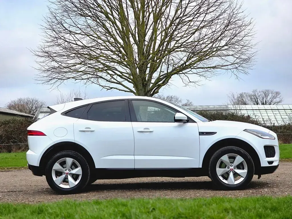 Used Jaguar E-Pace S 150 HP (110 kW) 2018 White SUV