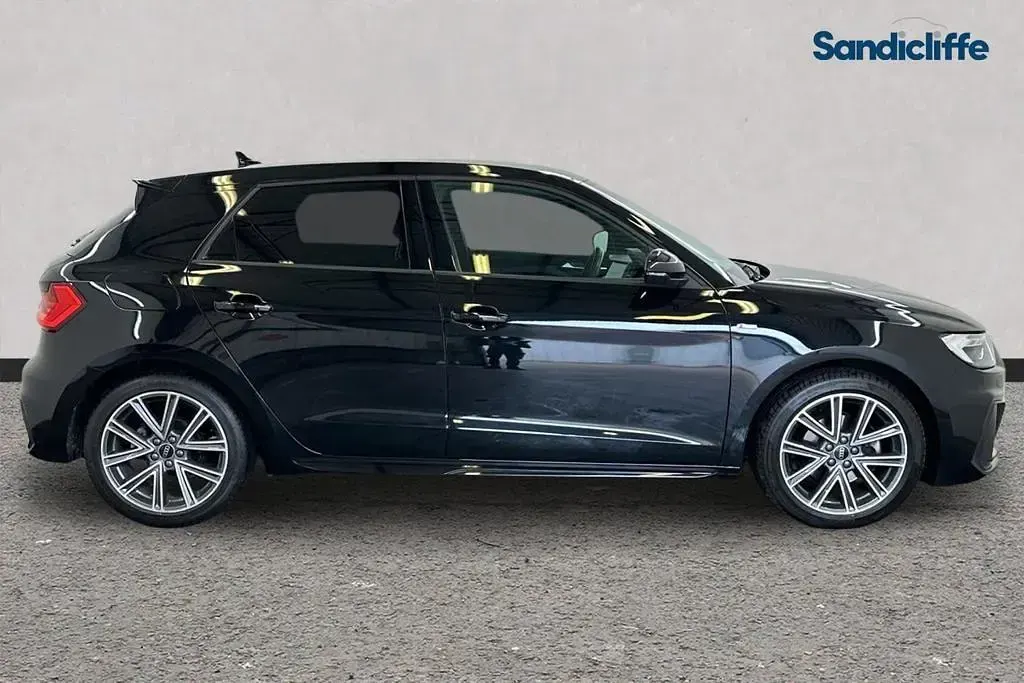 Used Audi A1 S-Line 150 HP (110 kW) 2026 Black SUV