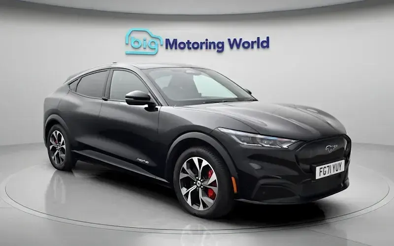 Usado Ford Mustang Standard Range 269 HP (197 kW) 2021 Preto Carrinha