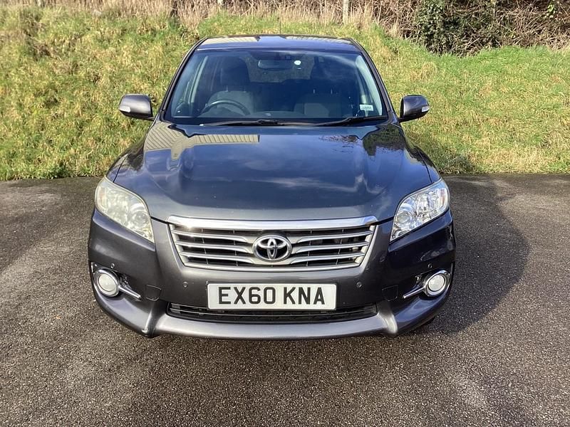Used Toyota RAV4 2010 Grey Estate