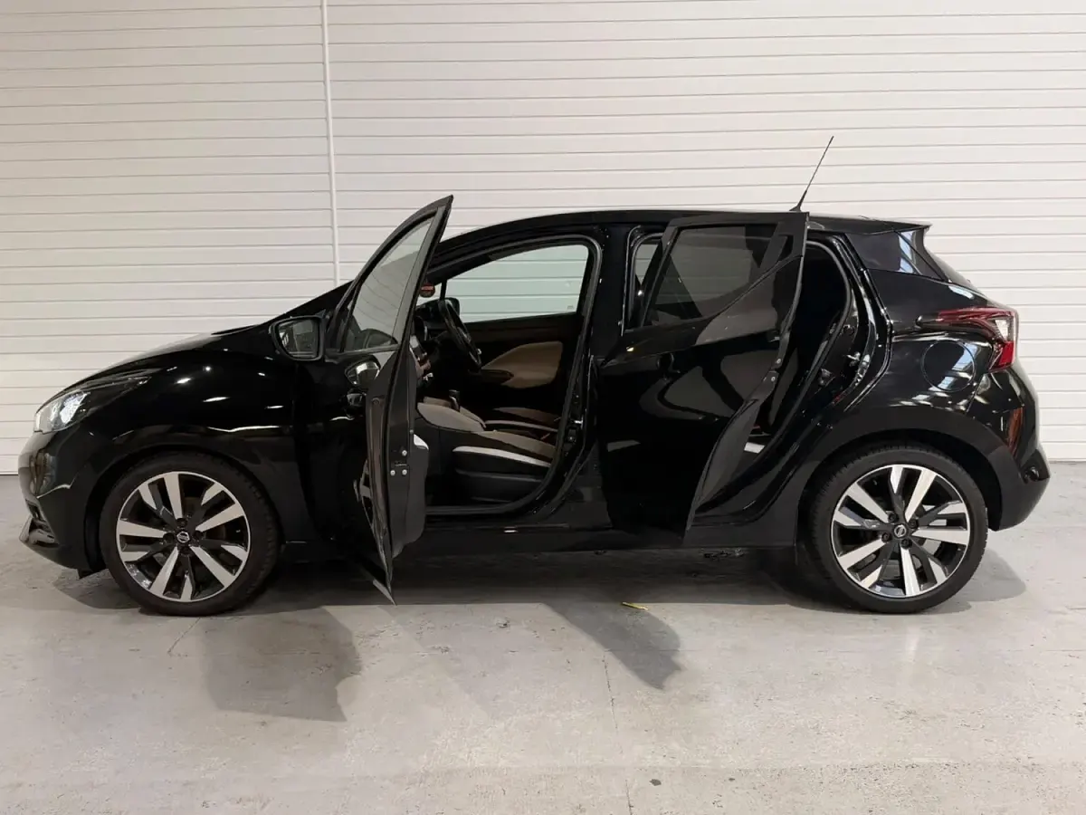Used Nissan Micra Tekna 92 HP (67 kW) 2022 Black Hatchback