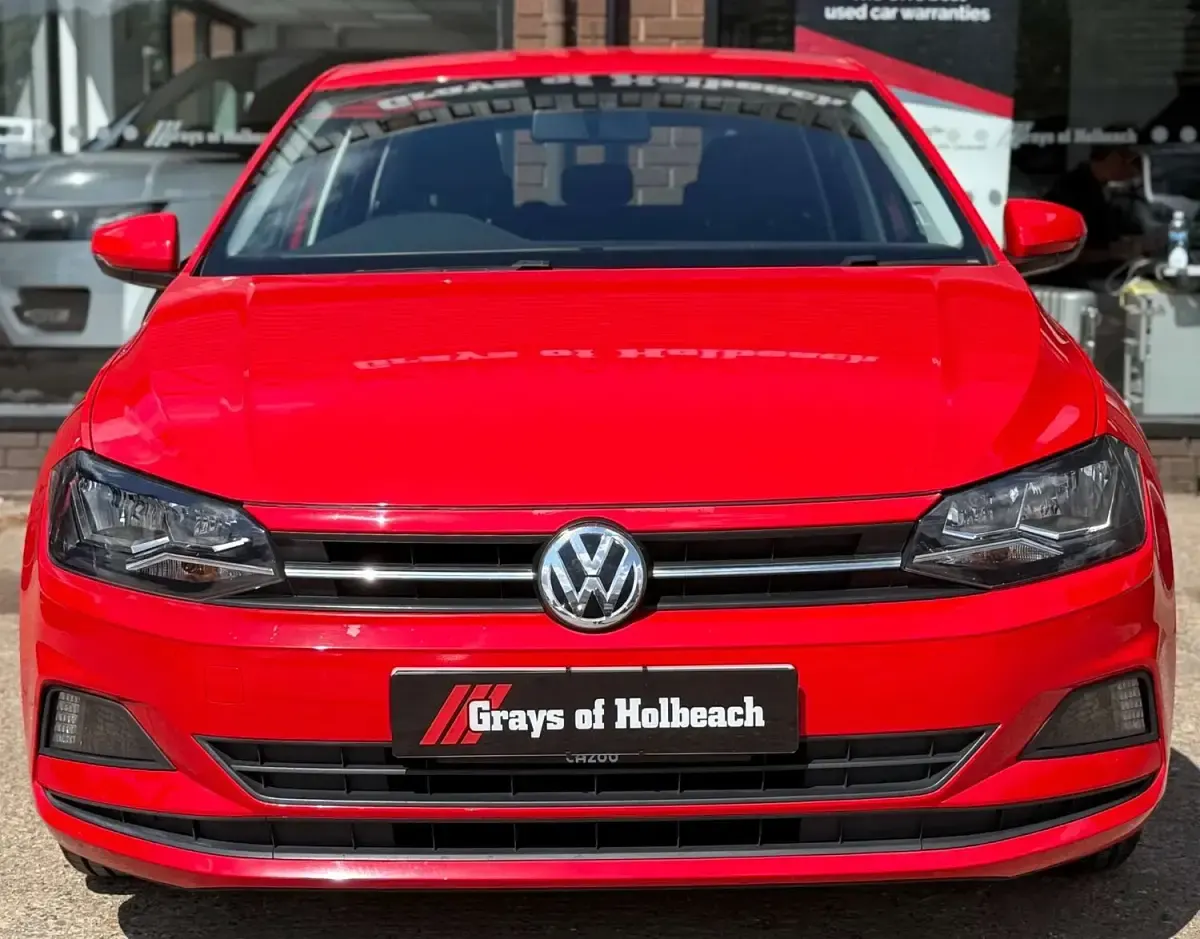 Used VW Polo SE 80 HP (58 kW) 2020 Red Hatchback